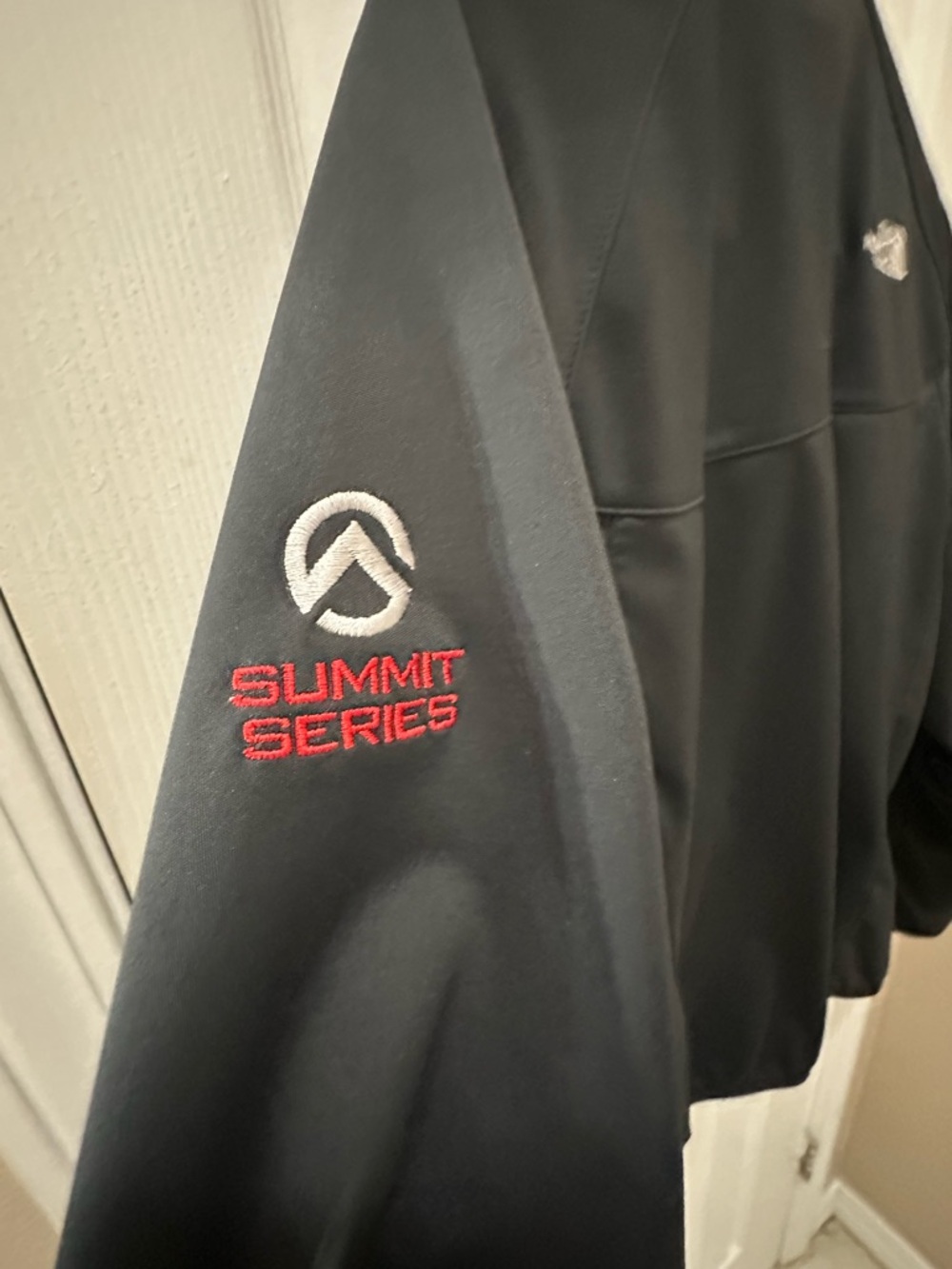 The North Face Summit Series Windstopper Softshell Jacket Black size Small - Picture 3 of 13